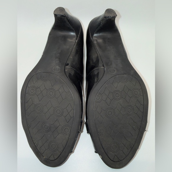 Merona Gunmetal Grey Peep Toe Heels – Silver Buckle Detail – Size 8 - Picture 8 of 10